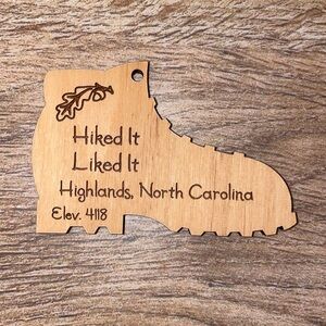 Highlands, North Carolina Hiked It Liked It wooden boot travel souvenir magnet